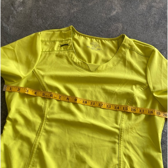 Cherokee Infinity solid scrub, size M - Picture 10 of 11